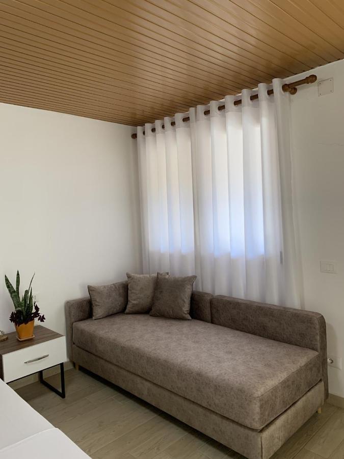 מלון Vlorë Olive House. מראה חיצוני תמונה
